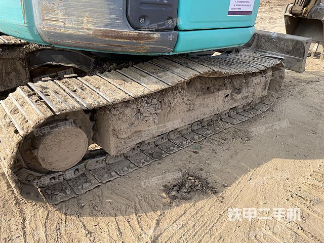 单侧履带整体（整机外观）