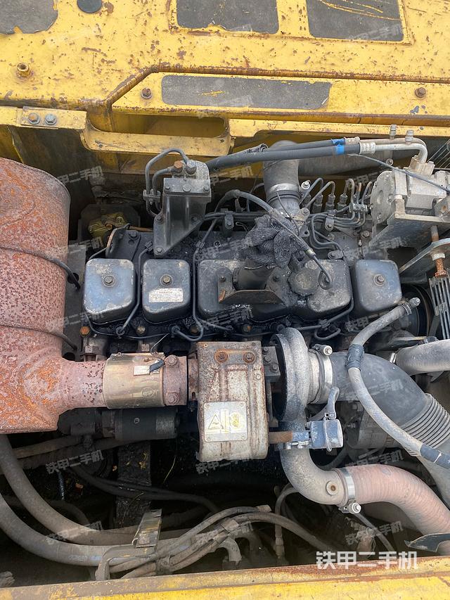 发动机整体俯视（整机外观）