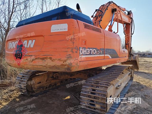 整机右后45°（整机外观）