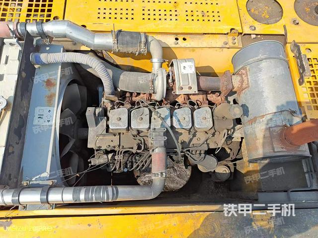 发动机整体俯视（整机外观）