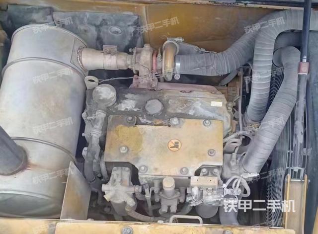 发动机整体俯视（整机外观）