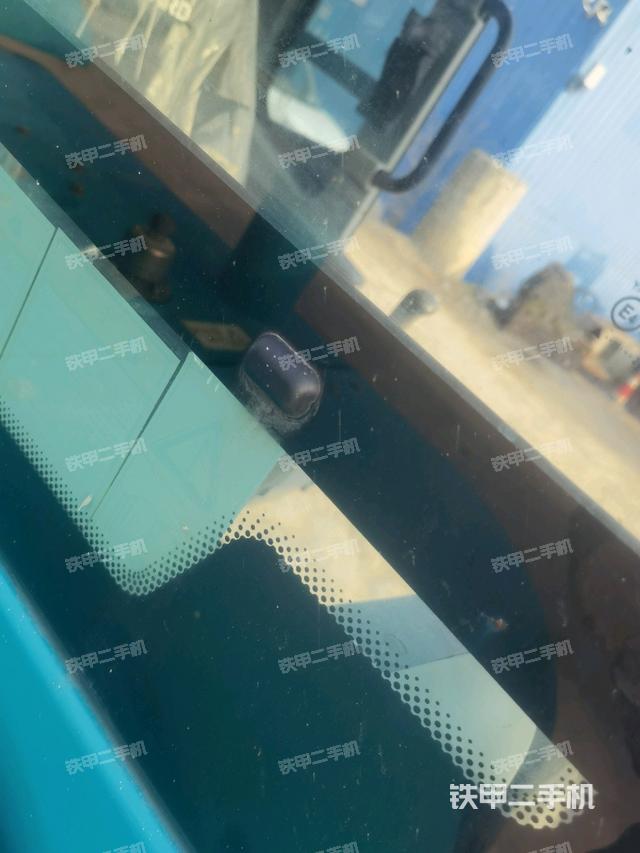 后窗玻璃角標(biāo)（駕駛室部分）