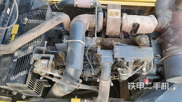 发动机整体俯视（整机外观）