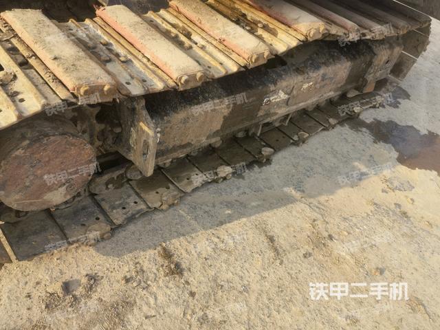 左側(cè)履帶整體?（行走機(jī)構(gòu)）