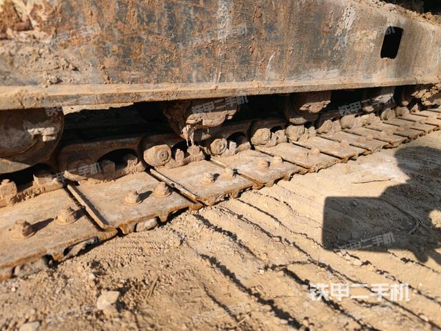 右導(dǎo)向輪（行走機(jī)構(gòu)）