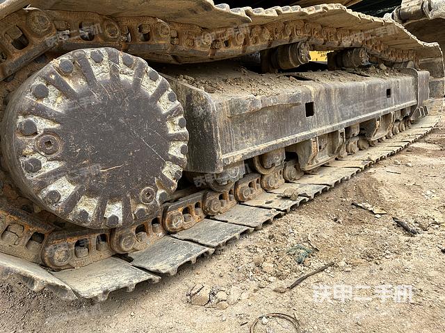 单侧履带整体（整机外观）