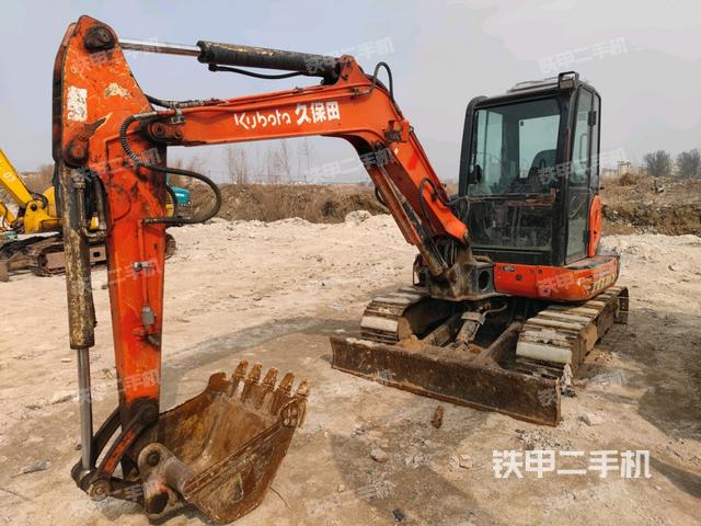 左后45(整機(jī)外觀) 左后45(整機(jī)外觀)