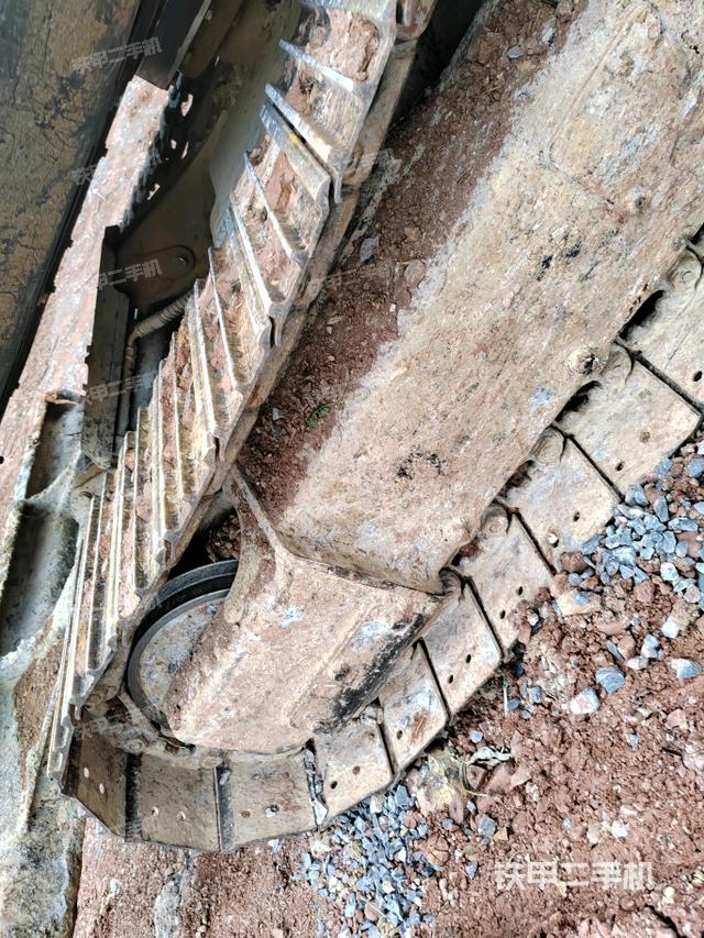 左侧行走马达盖板（行走机构）