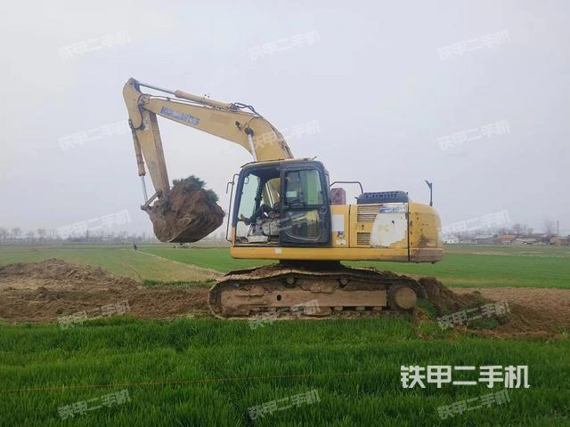 小松PC200-8挖掘机