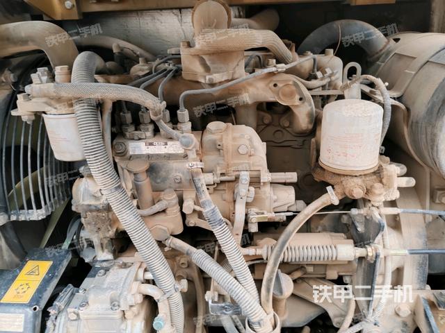 发动机室（上车部件）