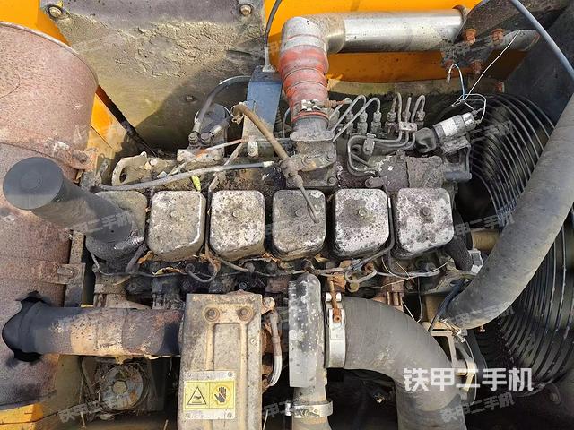 发动机整体俯视（整机外观）