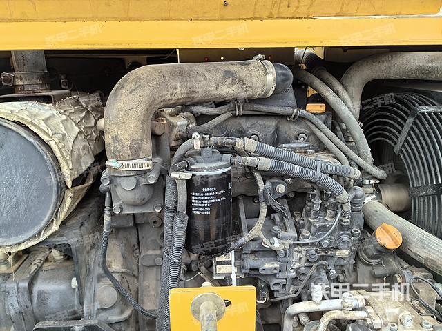 发动机整体俯视（整机外观）