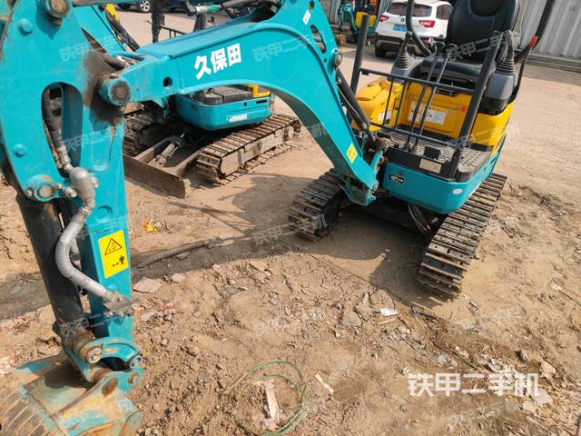 右前45(整機(jī)外觀) 右前45(整機(jī)外觀)