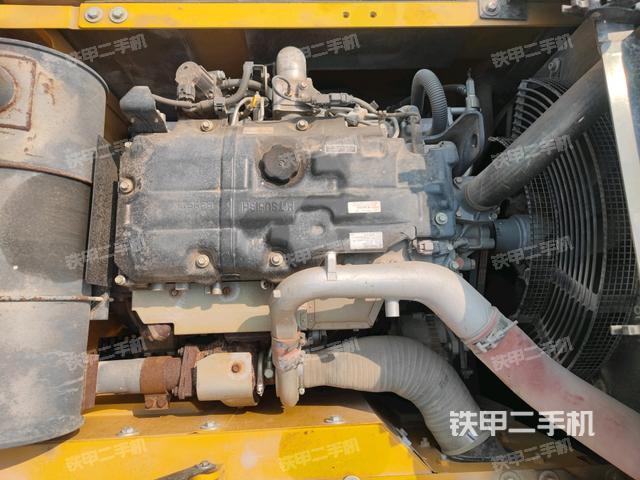 水箱+風(fēng)扇特寫(上車部件) 水箱+風(fēng)扇特寫(上車部件)