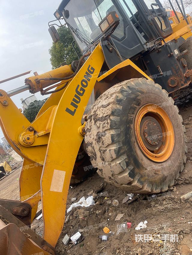 工作装置整体（整机外观及大件）