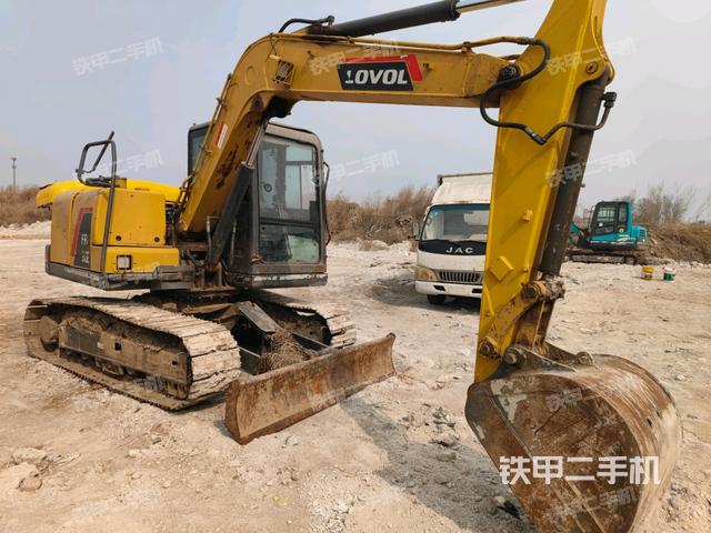 雷沃重工FR80E挖掘機