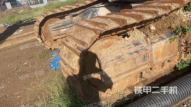 单侧履带整体（整机外观）