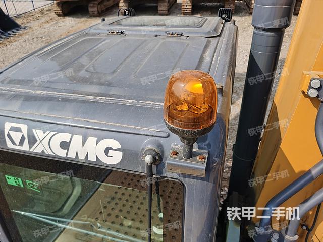 驾驶室顶部（整机外观）