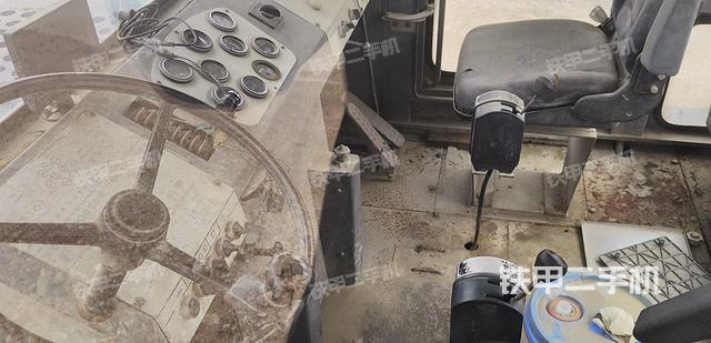 驾驶室操作台（设备外观及核心部件）