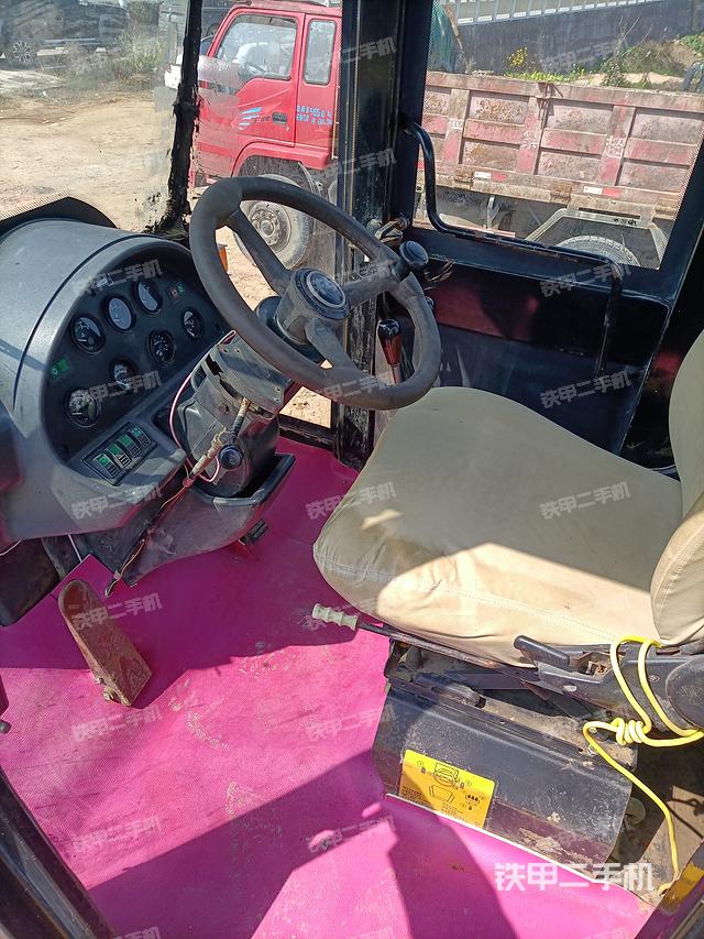 驾驶室工作台（整机外观及大件）