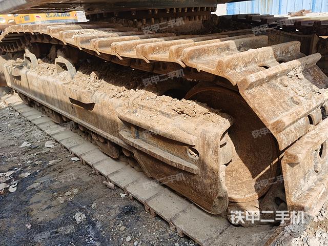 单侧履带整体（整机外观）