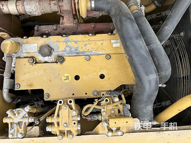 发动机整体俯视（整机外观）