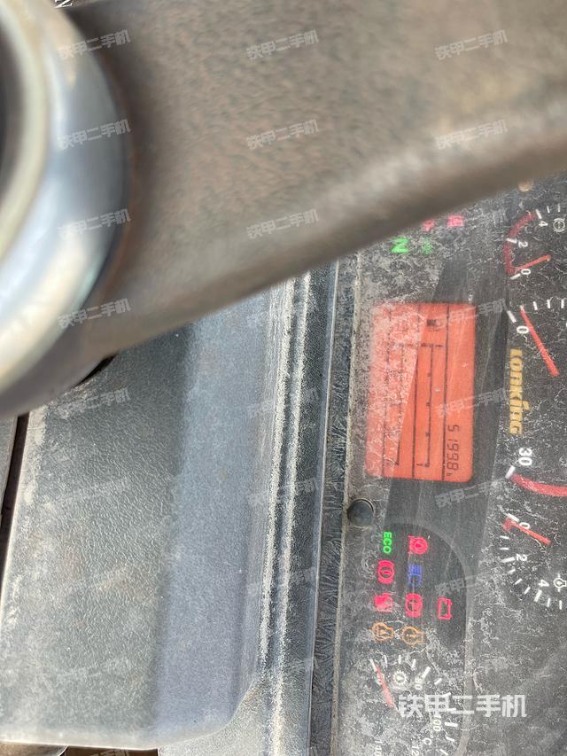 驾驶室操作台（整机外观及大件）