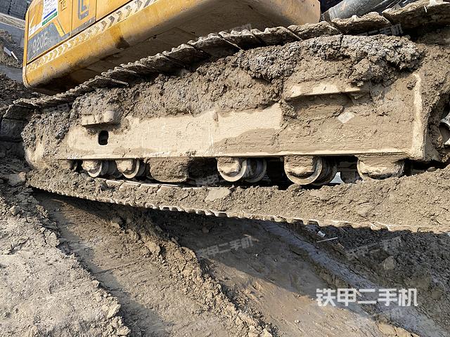 单侧履带整体（整机外观）