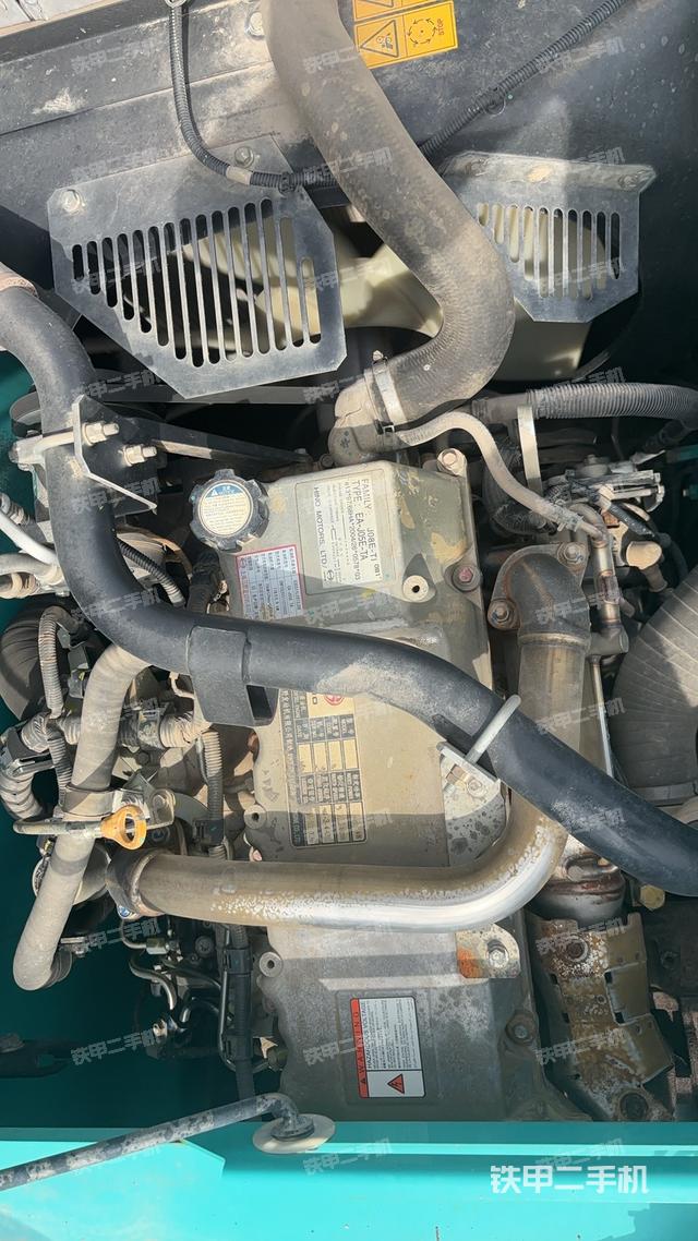 发动机整体俯视（整机外观）