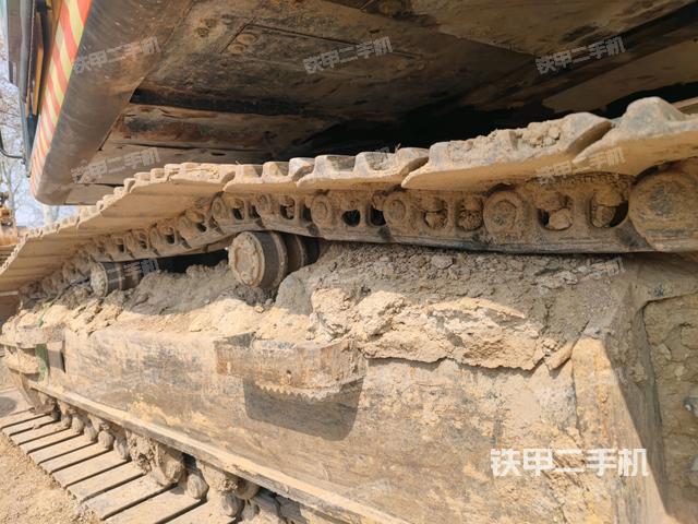 右驅(qū)動輪(行走機構(gòu)) 右驅(qū)動輪(行走機構(gòu))