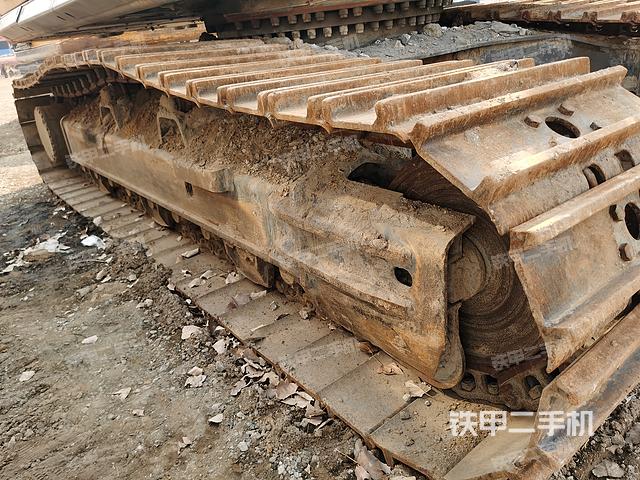 单侧履带整体（整机外观）