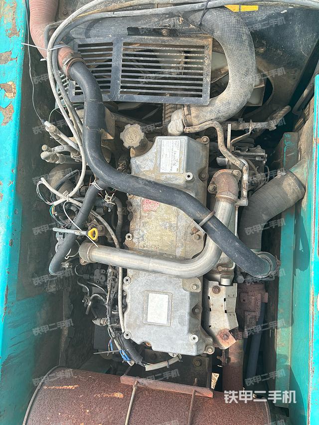 发动机整体俯视（整机外观）