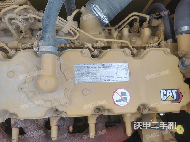 发动机整体俯视（整机外观）