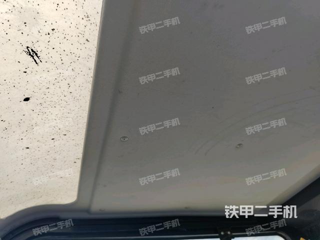 座椅后部（驾驶室部分）