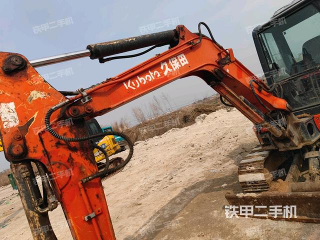 小臂整體右前(工作和回轉(zhuǎn)裝置) 小臂整體右前(工作和回轉(zhuǎn)裝置)