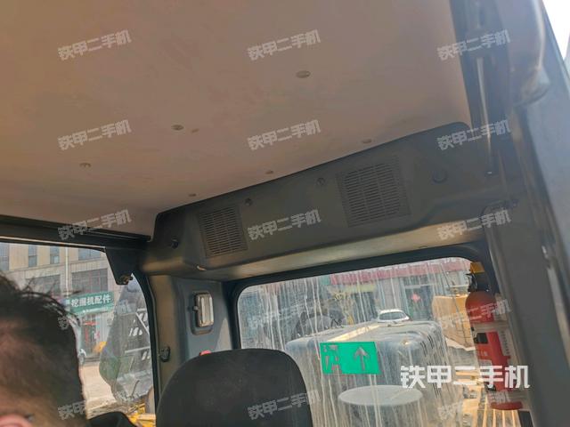 后窗玻璃角標(biāo)(駕駛室部分) 后窗玻璃角標(biāo)(駕駛室部分)