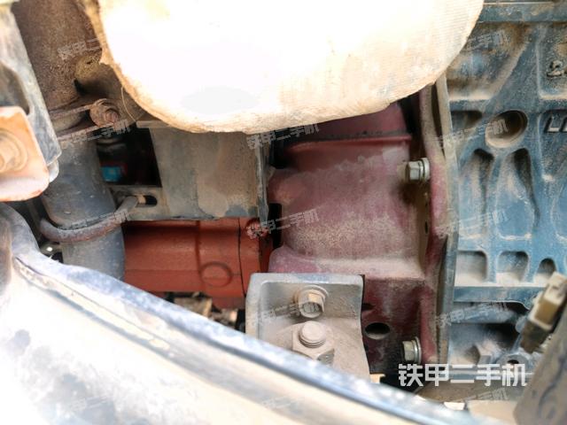 液壓泵室(大件艙室) 液壓泵室(大件艙室)