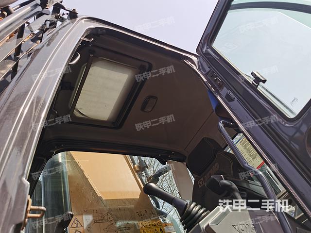 驾驶室整体（整机外观）