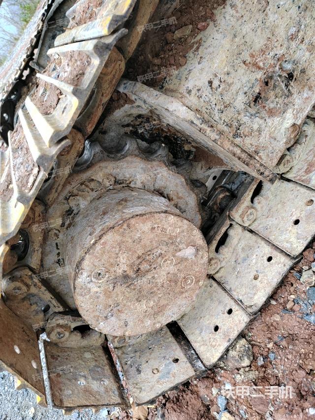 左驱动轮（行走机构）