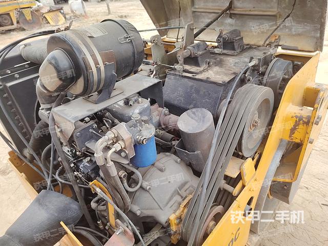 发动机（设备外观及核心部件）