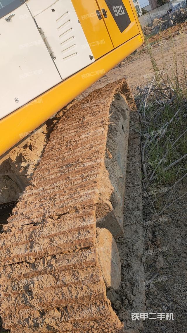 单侧履带整体（整机外观）