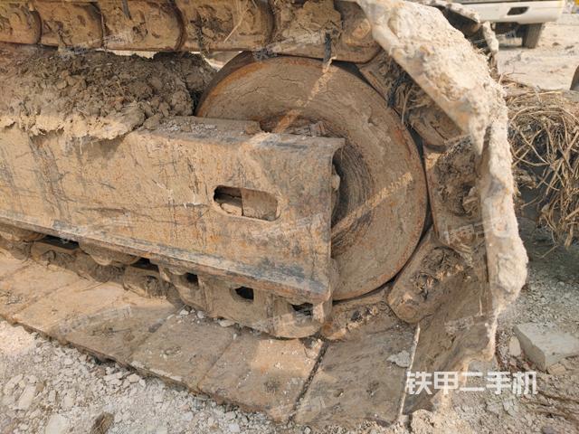 左側行走馬達蓋板（行走機構）