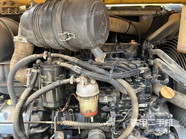 发动机整体俯视（整机外观）