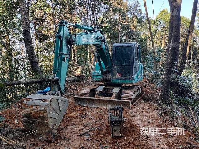 山河智能SWE90E挖掘机