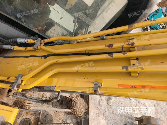 大臂背部俯視（工作和回轉裝置）