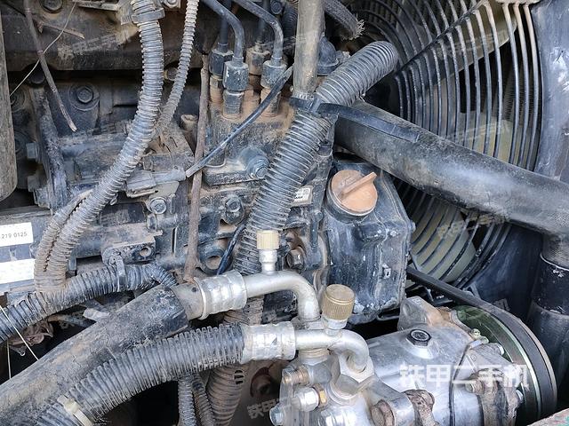 发动机整体俯视（整机外观）