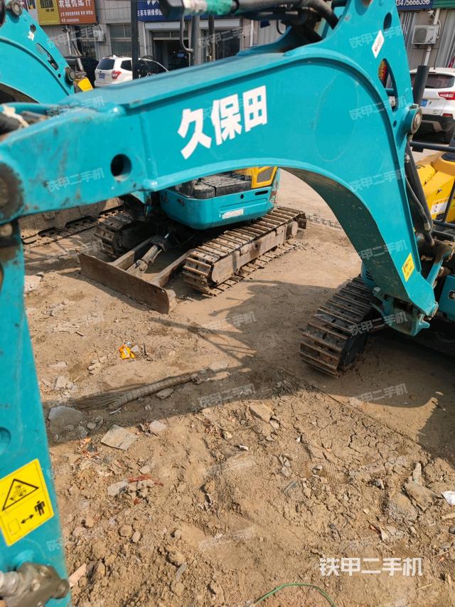 大臂整體?右側(cè)(工作和回轉(zhuǎn)裝置) 大臂整體?右側(cè)(工作和回轉(zhuǎn)裝置)