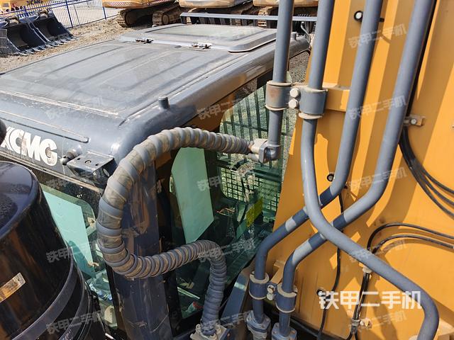 驾驶室顶部（整机外观）