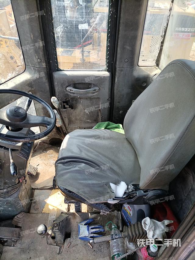 驾驶室工作台（整机外观及大件）