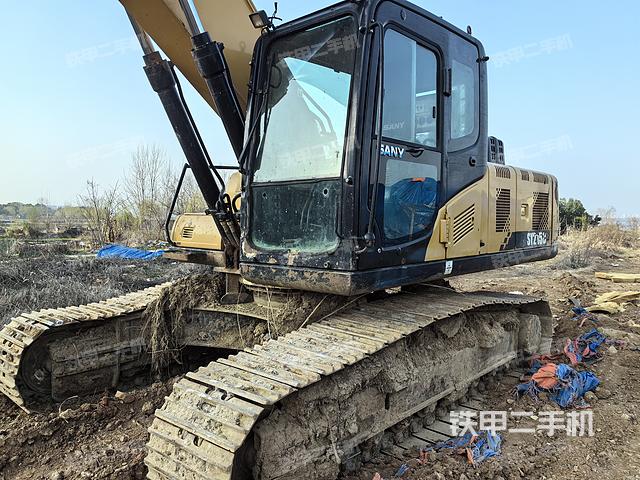 驾驶室整体（整机外观）